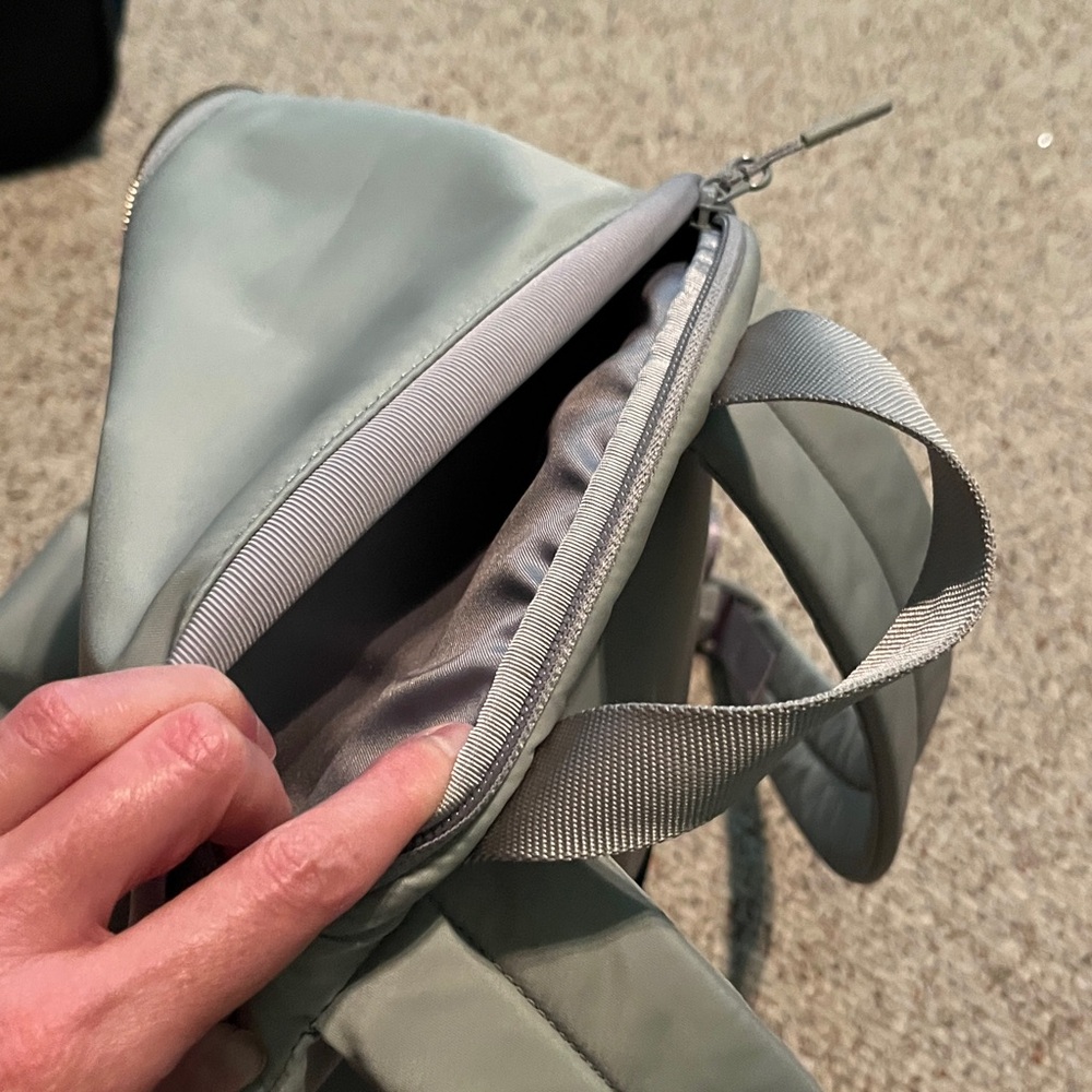 Lululemon City Adventurer Backpack - Picture 8 of 11